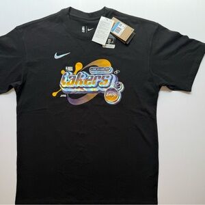 NBA Lakers Black T-Shirt with Vibrant Graphic - Mens Medium